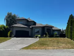 5777 W Kettle Crescent, Surrey, BC