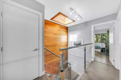 Office / Den Photo of 7 7321 Montecito Drive, Burnaby, BC