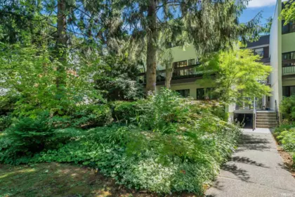 Outdoor Deck Photo of 7 7321 Montecito Drive, Burnaby, BC