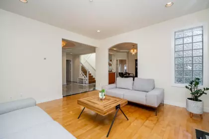 732 W 26th Avenue, Vancouver, BC, Vancouver — Single Family Residence for sale