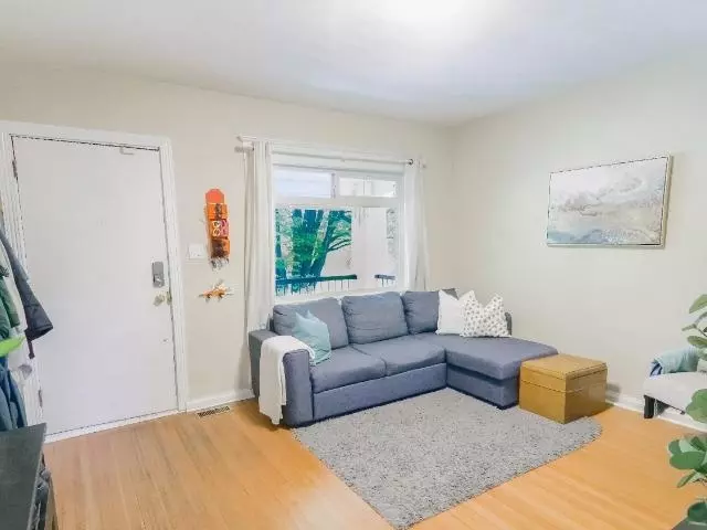 Exterior Rear Photo of 550 Cassiar Street, Vancouver, BC