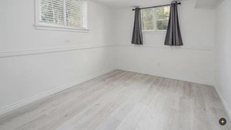 Powder Room Photo of 621 Water Avenue, Hope, BC