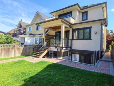 Front Yard Photo of 3575 W 23rd Avenue, Vancouver, BC