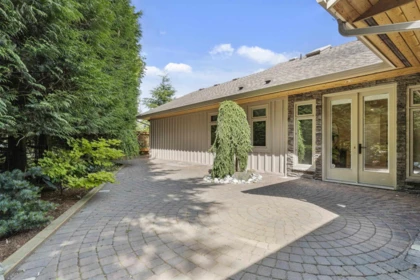 Swimming Pool Photo of 8451 Gooseberry Place, Chilliwack, BC