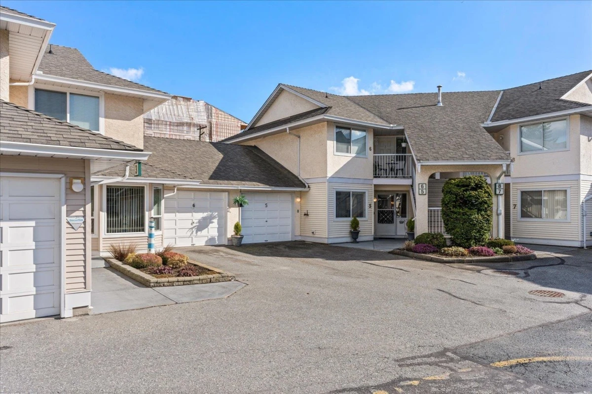 Exterior Rear Photo of 5 2475 Emerson Street, Abbotsford, BC