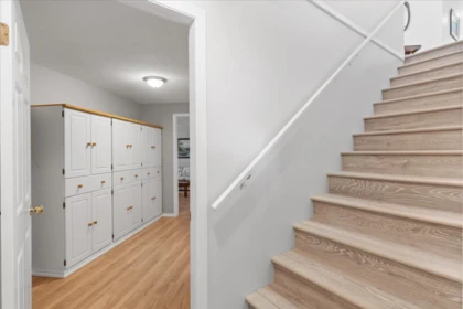 Entry Foyer Photo of 5 2475 Emerson Street, Abbotsford, BC