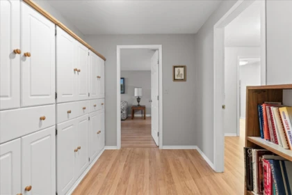 Hallway Photo of 5 2475 Emerson Street, Abbotsford, BC