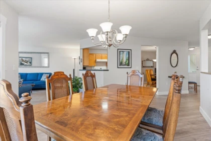Kitchen Photo of 5 2475 Emerson Street, Abbotsford, BC