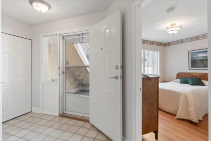 Office / Den Photo of 5 2475 Emerson Street, Abbotsford, BC
