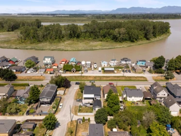 Community Amenities Photo (Clubhouse) of 4504 W River Road Road, Delta, BC