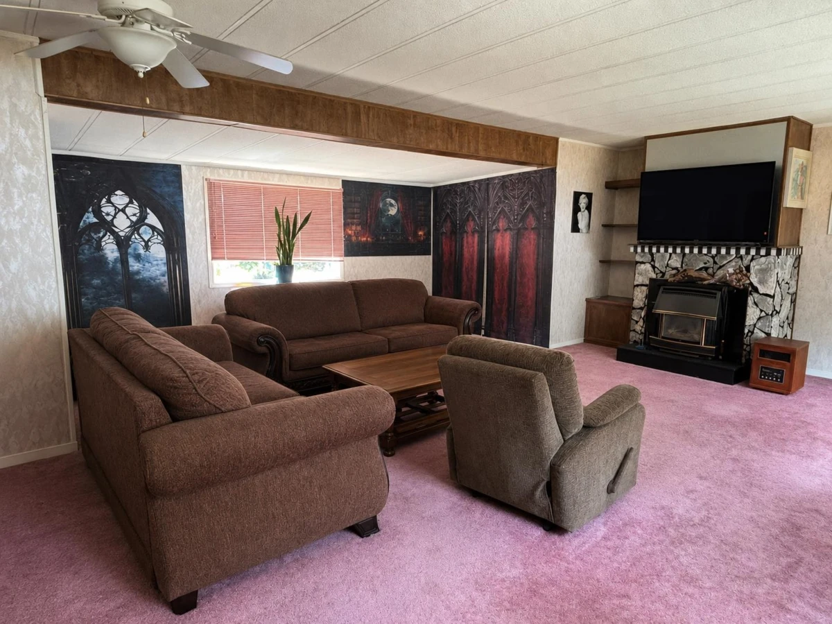 Family Room Photo of 57 4496 Sunshine Coast Highway, Sechelt, BC