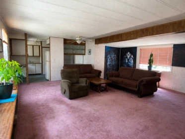 57 4496 Sunshine Coast Highway, Sechelt, BC, Sechelt — Manufactured Home for sale