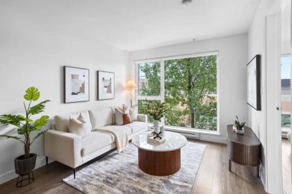 211 1588 E Hastings Street, Vancouver, BC, Vancouver — Apartment/Condo for sale