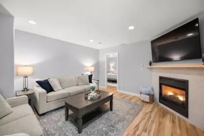 Mudroom Photo of 23216 121a Avenue, Maple Ridge, BC