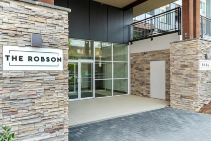 209 9450 Robson Street, Chilliwack, BC, Chilliwack — Apartment/Condo for sale