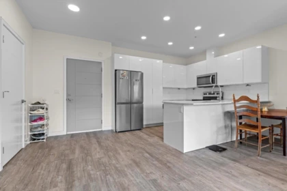 Kitchen Photo of 209 9450 Robson Street, Chilliwack, BC