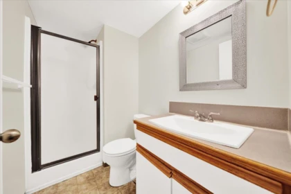 Hallway Photo of 2690 Sheffield Way, Abbotsford, BC