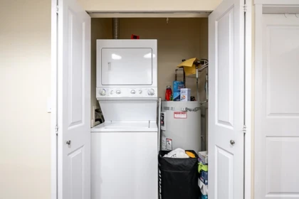 Hallway Photo of 27 19478 65 Avenue, Surrey, BC