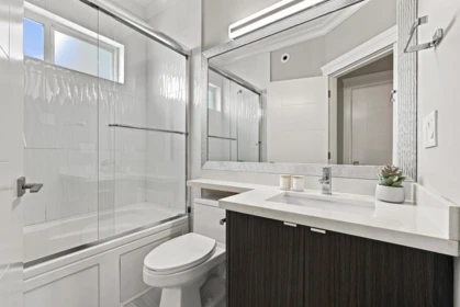 Powder Room Photo of 15 9560 Alexandra Road, Richmond, BC