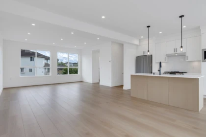 Breakfast Nook Photo of 4 30501 Robin Drive, Abbotsford, BC