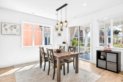 Breakfast Nook Photo of 1 6378 Dairy Avenue, Delta, BC