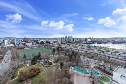 2209 58 Keefer Place, Vancouver, BC, Vancouver — Apartment/Condo for sale