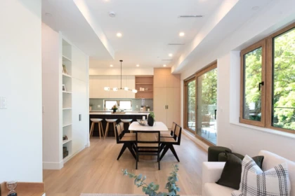 Kitchen Photo of 1 3120 W 11th Avenue, Vancouver, BC