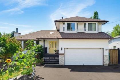 4881 216 Street, Langley, BC, Langley — Single Family Residence for sale