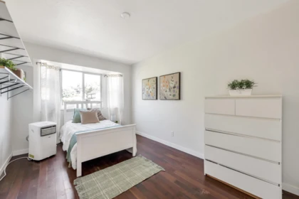 Hallway Photo of 4881 216 Street, Langley, BC