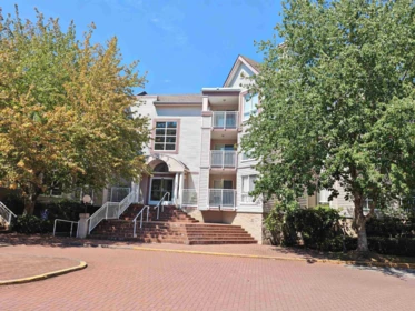 235 7451 Moffatt Road, Richmond, BC, Richmond — Apartment/Condo for sale