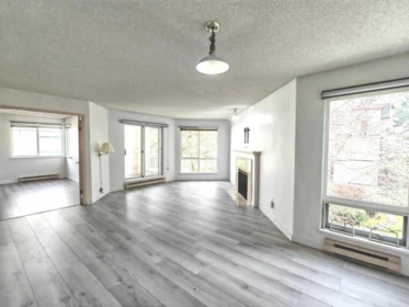 235 7451 Moffatt Road, Richmond, BC, Richmond — Apartment/Condo for sale