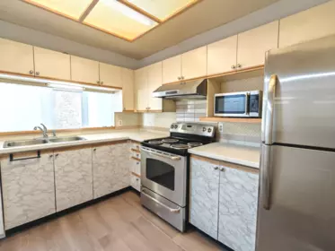 Kitchen Photo of 235 7451 Moffatt Road, Richmond, BC