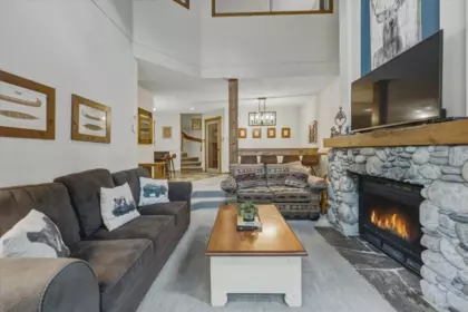 11 4510 Blackcomb Way, Whistler, BC, Whistler — Townhouse for sale