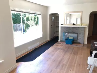 Dining Area Photo of 4405 Marine Drive, West Vancouver, BC