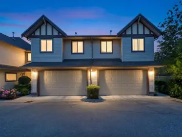 Backyard Photo of 8 4191 Williams Road, Richmond, BC