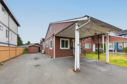 9441 132a Street, Surrey, BC, Surrey — Half Duplex for sale