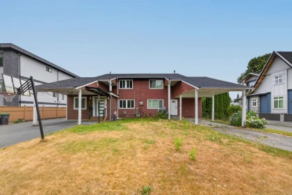 9441 132a Street, Surrey, BC, Surrey — Half Duplex for sale