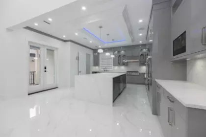 Kitchen Island Photo of 1100 Como Lake Avenue, Coquitlam, BC