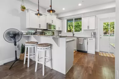 Breakfast Nook Photo of 79 6026 Lindeman Street, Chilliwack, BC