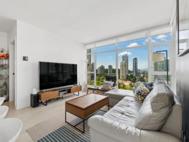 1807 6098 Station Street, Burnaby, BC, Burnaby — Apartment/Condo for sale