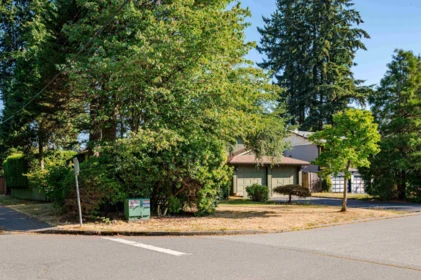 14603 101a Avenue, Surrey, BC, Surrey — Single Family Residence for sale