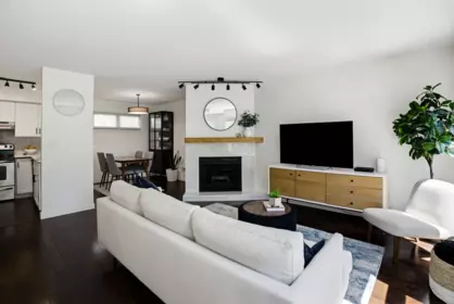 213 3787 Pender Street, Burnaby, BC, Burnaby — Townhouse for sale