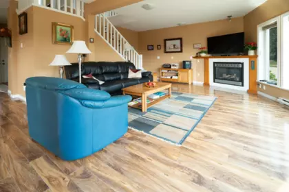 Breakfast Nook Photo of 5575 Curran Road, Halfmoon Bay, BC