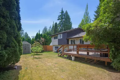 Front Yard Photo of 7340 Todd Crescent, Surrey, BC