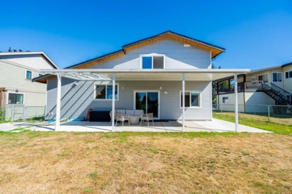 Garden / Landscaping Photo of 18864 119b Avenue, Pitt Meadows, BC