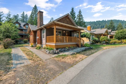 1835 Cherry Tree Lane, Lindell Beach, BC, Lindell Beach — Single Family Residence for sale