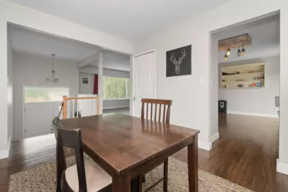 Breakfast Nook Photo of 6890 Centennial Drive, Chilliwack, BC