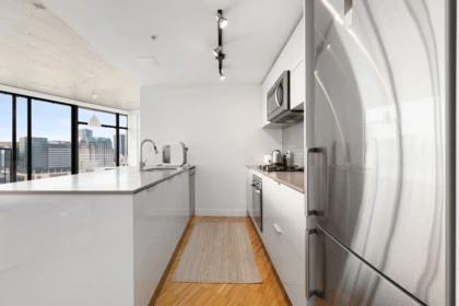 Family Room Photo of 2908 128 W Cordova Street, Vancouver, BC