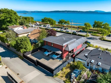 14647 Marine Drive, White Rock, BC, White Rock — Single Family Residence for sale