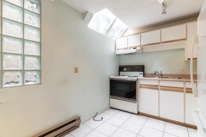Breakfast Nook Photo of 3581 W 6th Avenue, Vancouver, BC